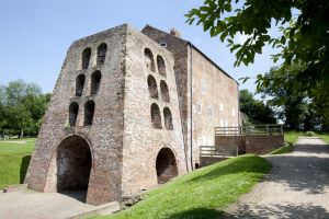 moira furnace Ashby-de-la-Zouch 5 sm.jpg